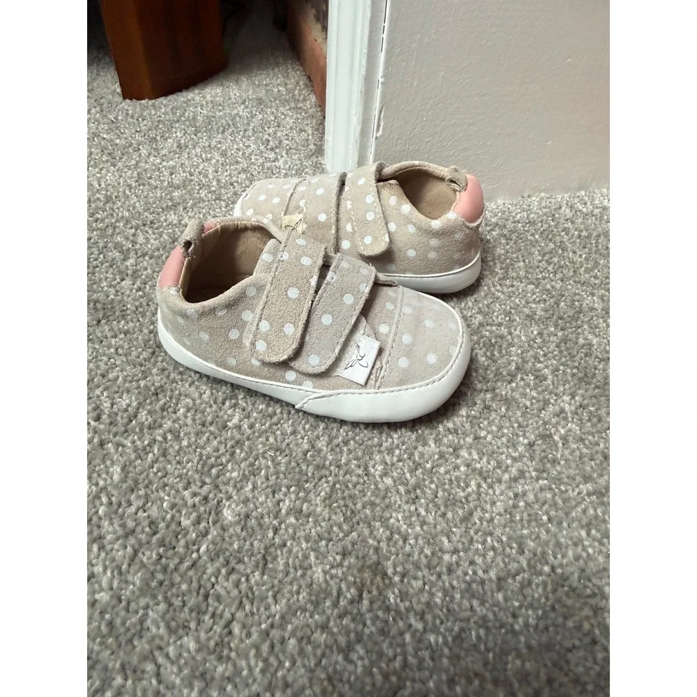 Little Love Bug Polka Dot Suede Minimalist Shoes Tan Pink Size 6 Toddler